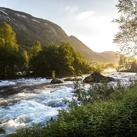 Jolstraholmen Landskapshotell 홀리데이파크 Vassenden